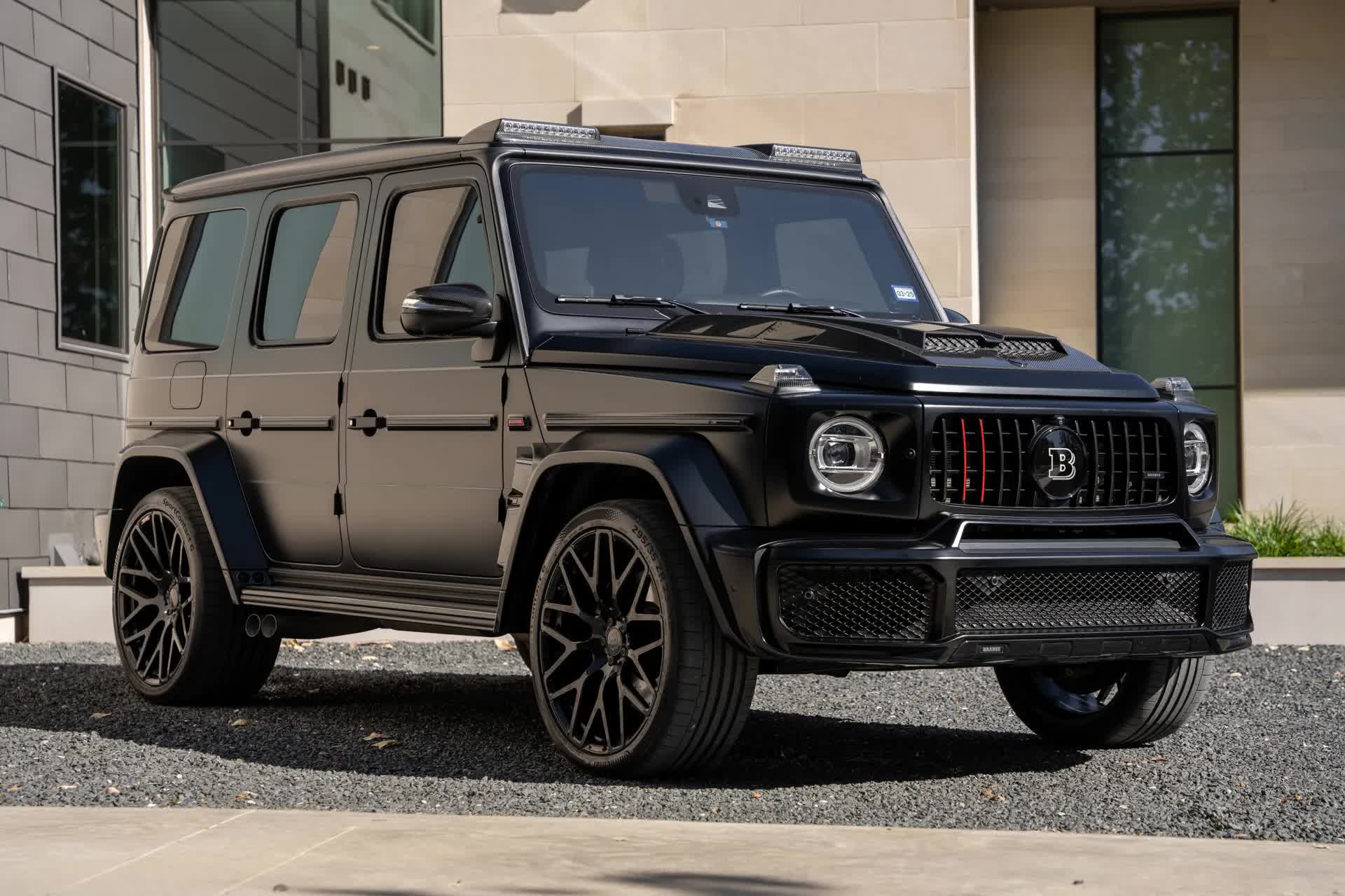 Trông rất Mercedes-AMG G 63 nhưng lại là SUV đang bán ở Việt Nam với giá khoảng 1,4 tỷ đồng- Ảnh 1.