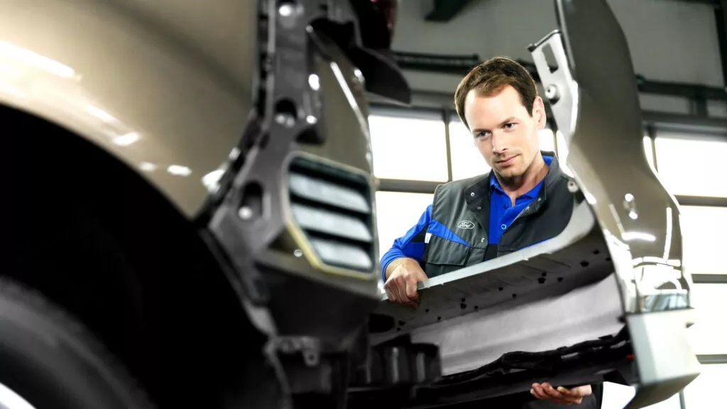 Ford giảm giá sâu phụ tùng dòng xe cũ, nhưng vì sao người Việt khó vui?- Ảnh 2.