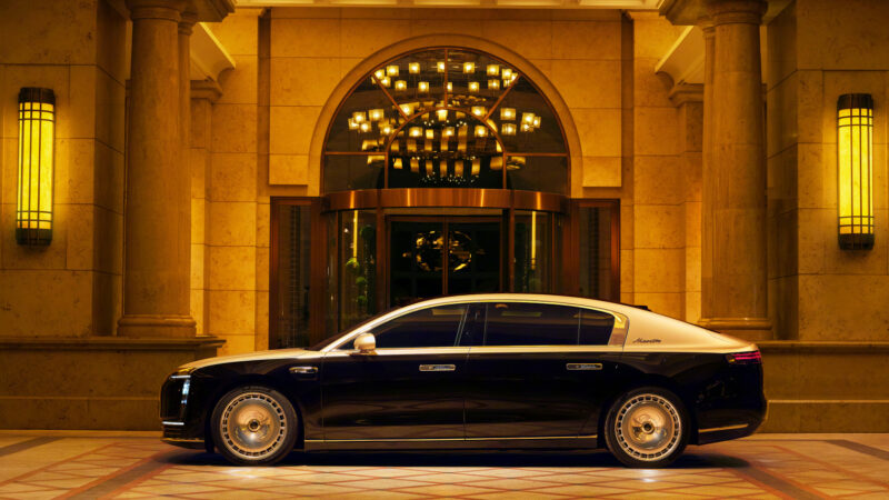 Sedan điện của Huawei b&aacute;n chạy hơn Porsche, BMW v&agrave; Maybach cộng lại- Ảnh 5.