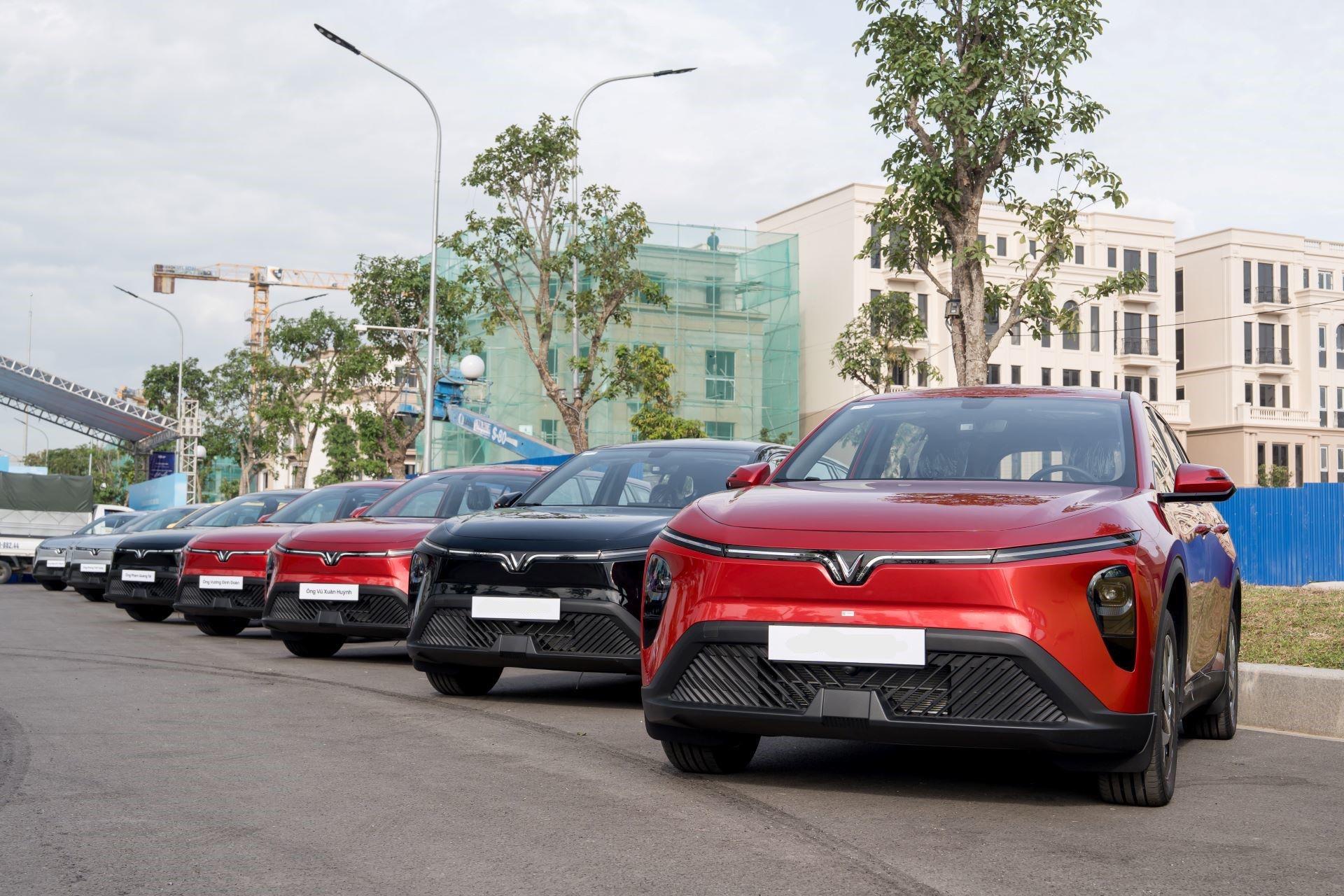 90% xe gầm cao, gần một nửa là xe điện, xe Hàn bị ‘quét sạch’ và nhiều diễn biến mới khác trong top 10 xe bán chạy tại Việt Nam năm 2025- Ảnh 4.