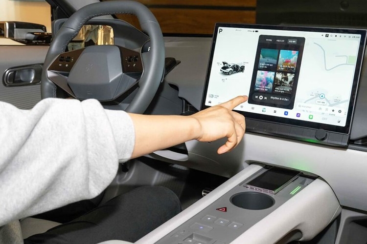 Tucson v&agrave; Elantra thế hệ mới 'lột x&aacute;c' nội thất: M&agrave;n 17inch lớn nhất từng c&oacute; tr&ecirc;n xe Hyundai phổ th&ocirc;ng, ra mắt ngay năm nay- Ảnh 5.