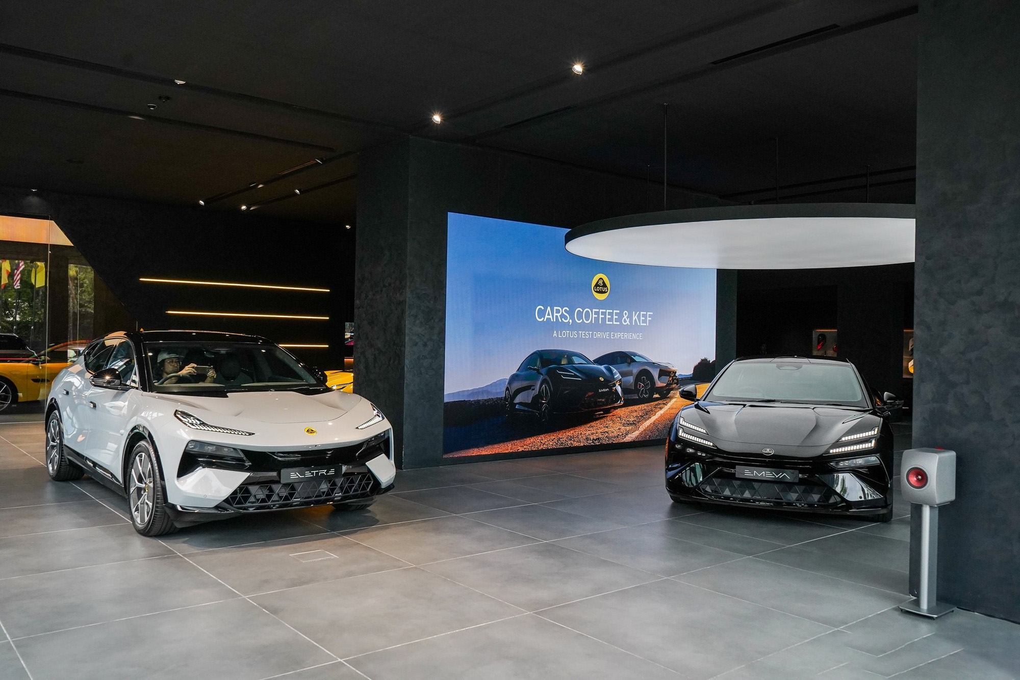 Lotus chốt ra mắt Việt Nam đầu năm nay: 3 mẫu dễ về nằm ở 3 phân khúc có thể cạnh tranh cả Porsche- Ảnh 2.