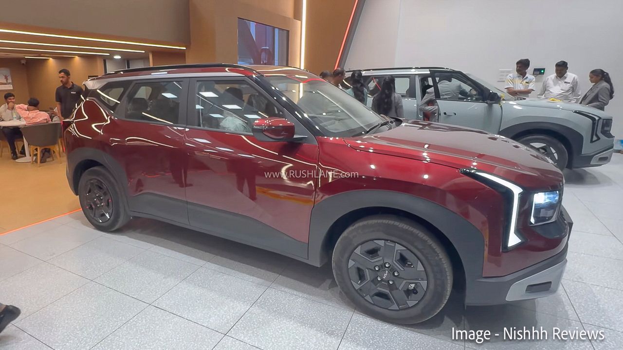 Kia Seltos 2026 thêm bản ‘cận base’ ở thị trường châu Á này: Giá quy đổi chỉ hơn 350 triệu đồng, đủ 2 màn lớn, đèn LED xịn sò- Ảnh 1.