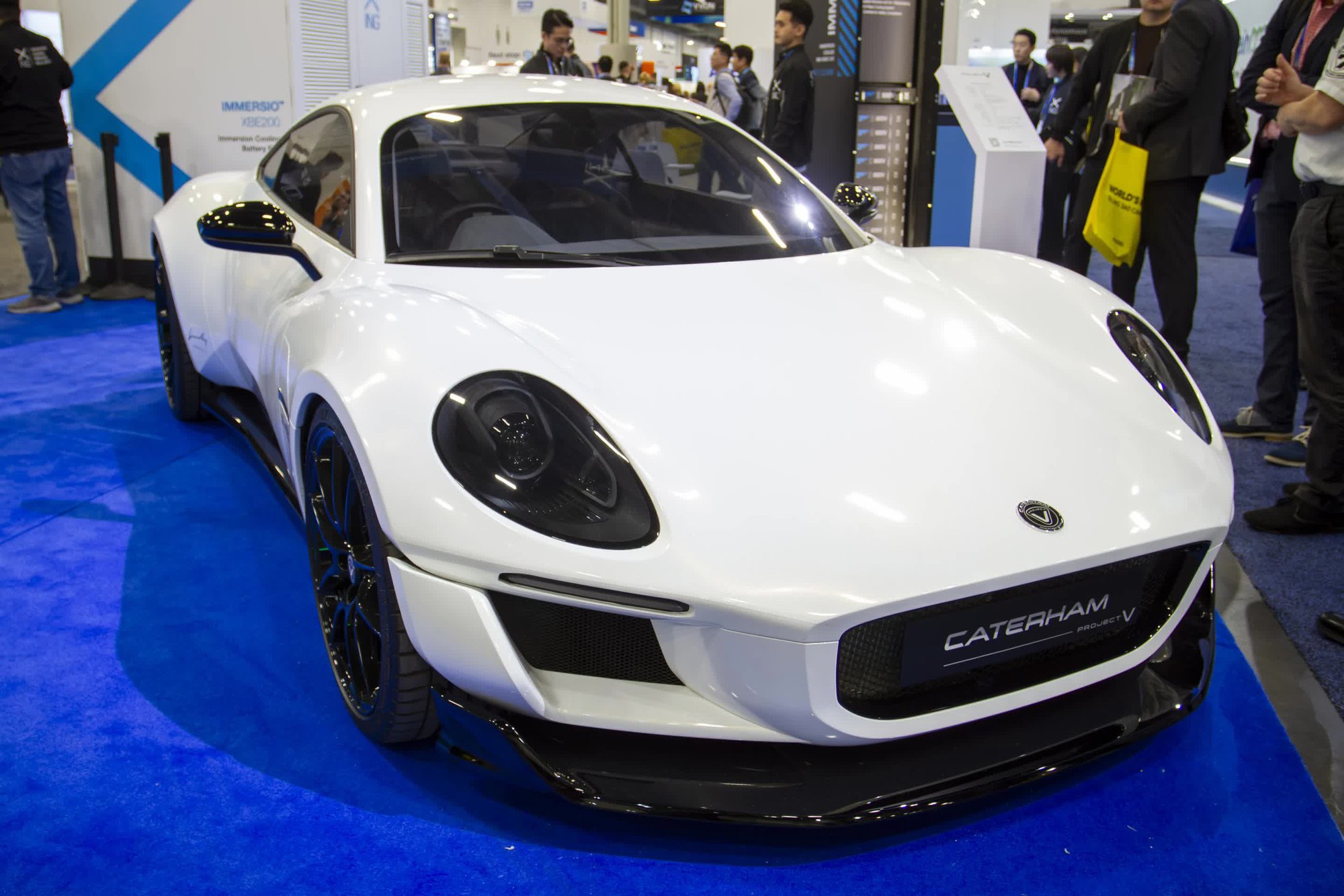 Cuối c&ugrave;ng th&igrave; Yamaha cũng sản xuất &ocirc; t&ocirc;, v&agrave; đối thủ m&agrave; họ hướng tới ch&iacute;nh l&agrave; Porsche tr&ecirc;n đất Mỹ- Ảnh 2.