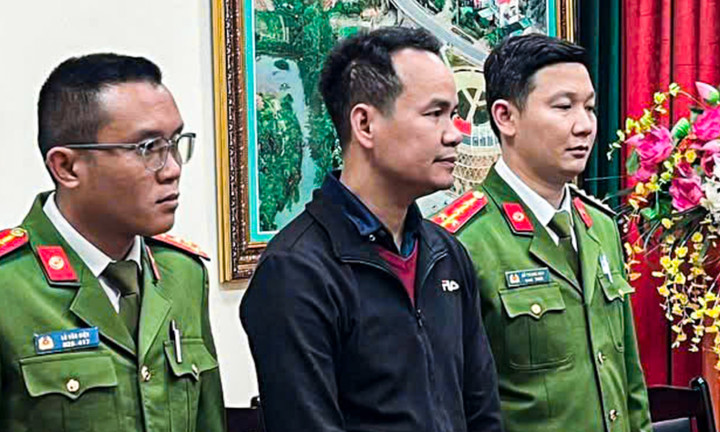 Vụ lật xe kh&aacute;ch l&agrave;m 3 người chết ở Sơn La: Tạm giữ khẩn cấp t&agrave;i xế- Ảnh 1.