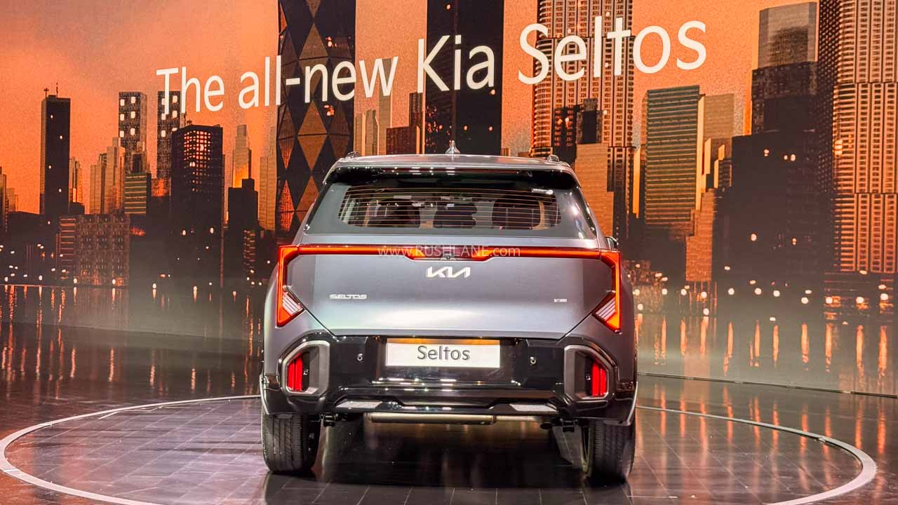 Kia Seltos thế hệ mới chốt giá: Cao nhất quy đổi gần 600 triệu đồng, kích thước tăng ngang cỡ Corolla Cross, giữ nguyên động cơ từ bản cũ- Ảnh 5. Kia Seltos thế hệ mới chốt giá: Cao nhất quy đổi gần 600 triệu đồng, kích thước tăng ngang cỡ Corolla Cross, giữ nguyên động cơ từ bản cũ- Ảnh 5.