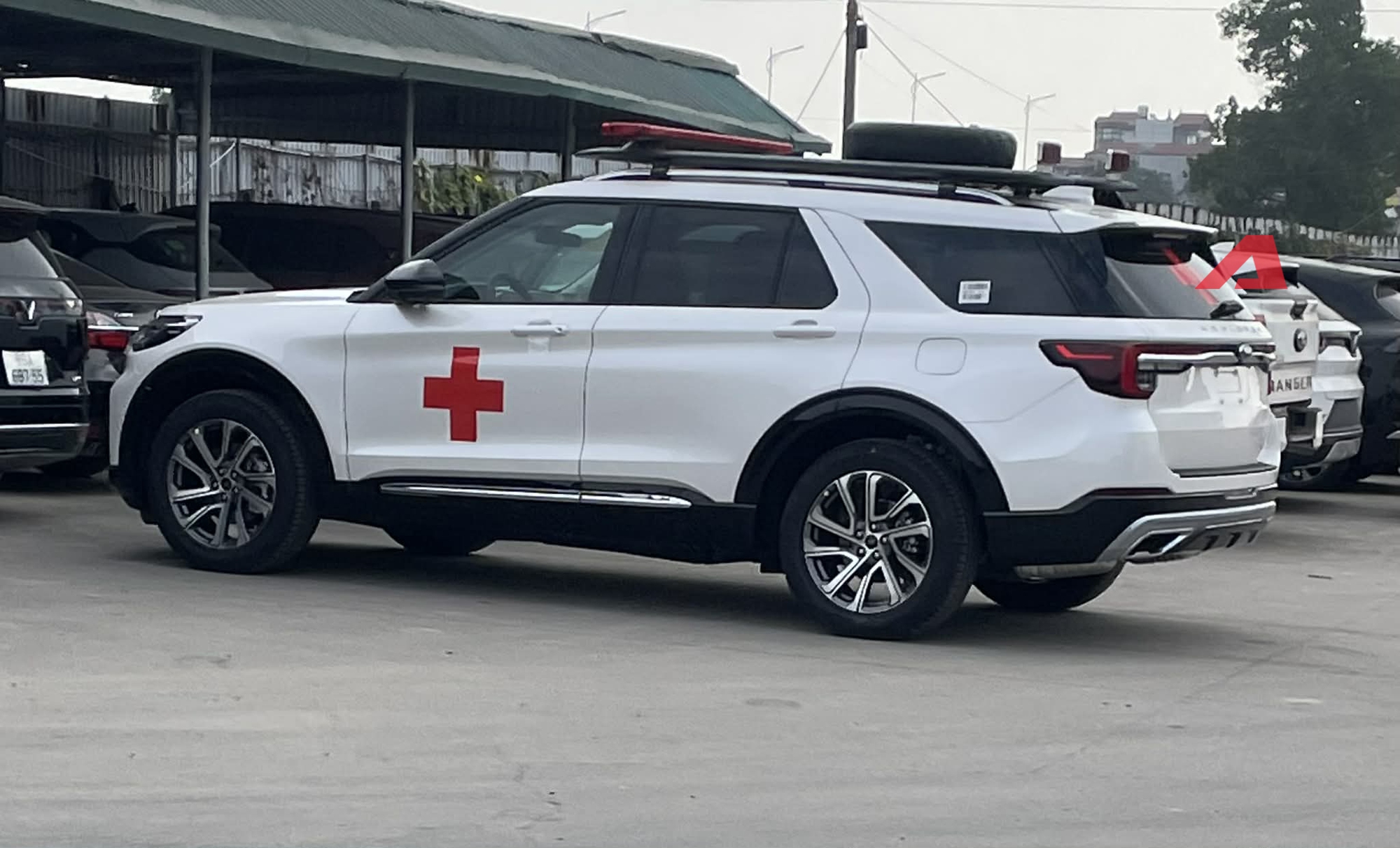 Ford Explorer phiên bản Trung Quốc về Việt Nam: Không phải xe bán cho số đông, dễ có màn hình kích cỡ 27 inch- Ảnh 6.