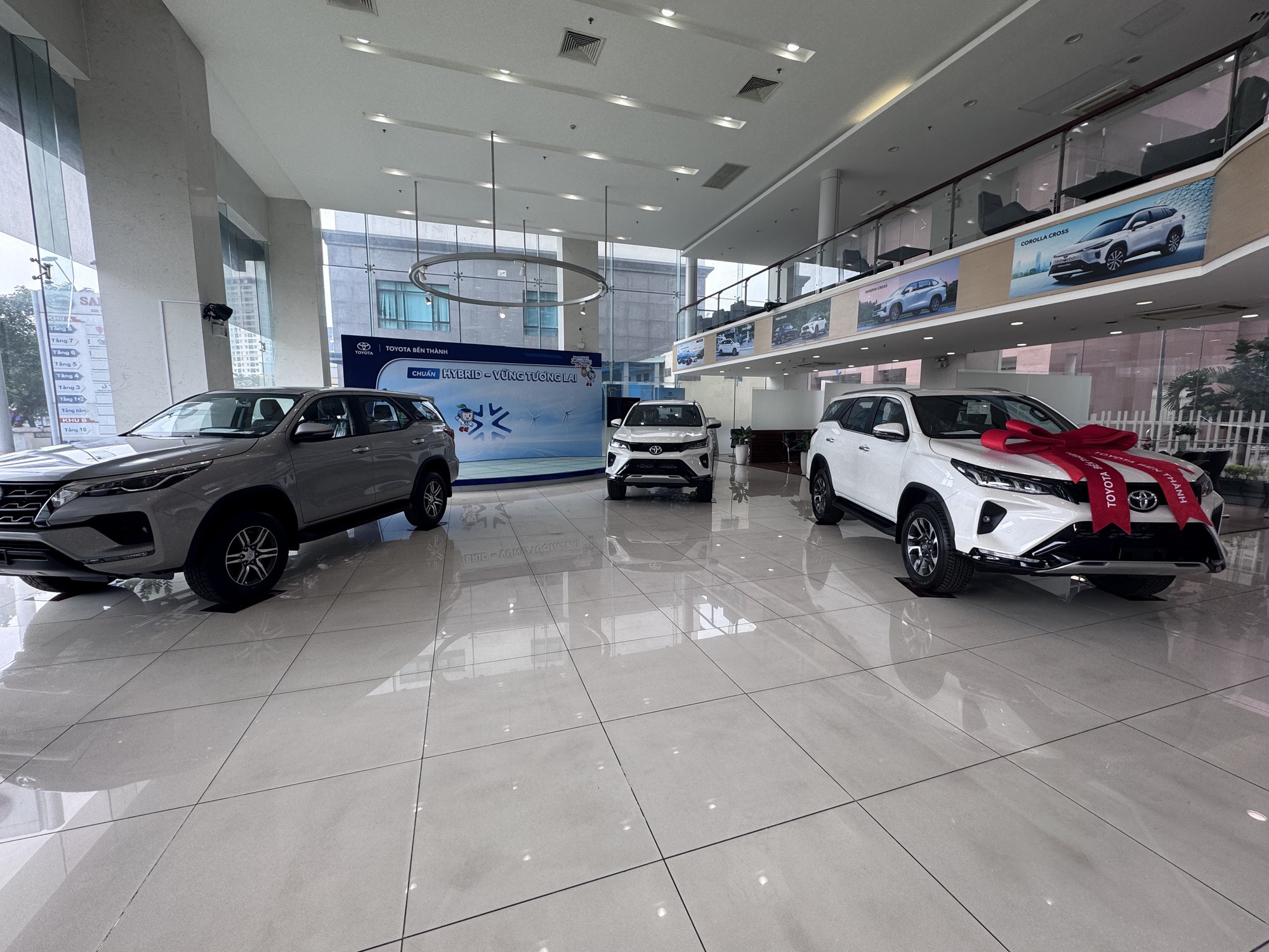 Nhiều đại l&yacute; Toyota, Mitsubishi thiếu &ocirc; t&ocirc; b&aacute;n dịp Tết, điều g&igrave; đang xảy ra?- Ảnh 1.