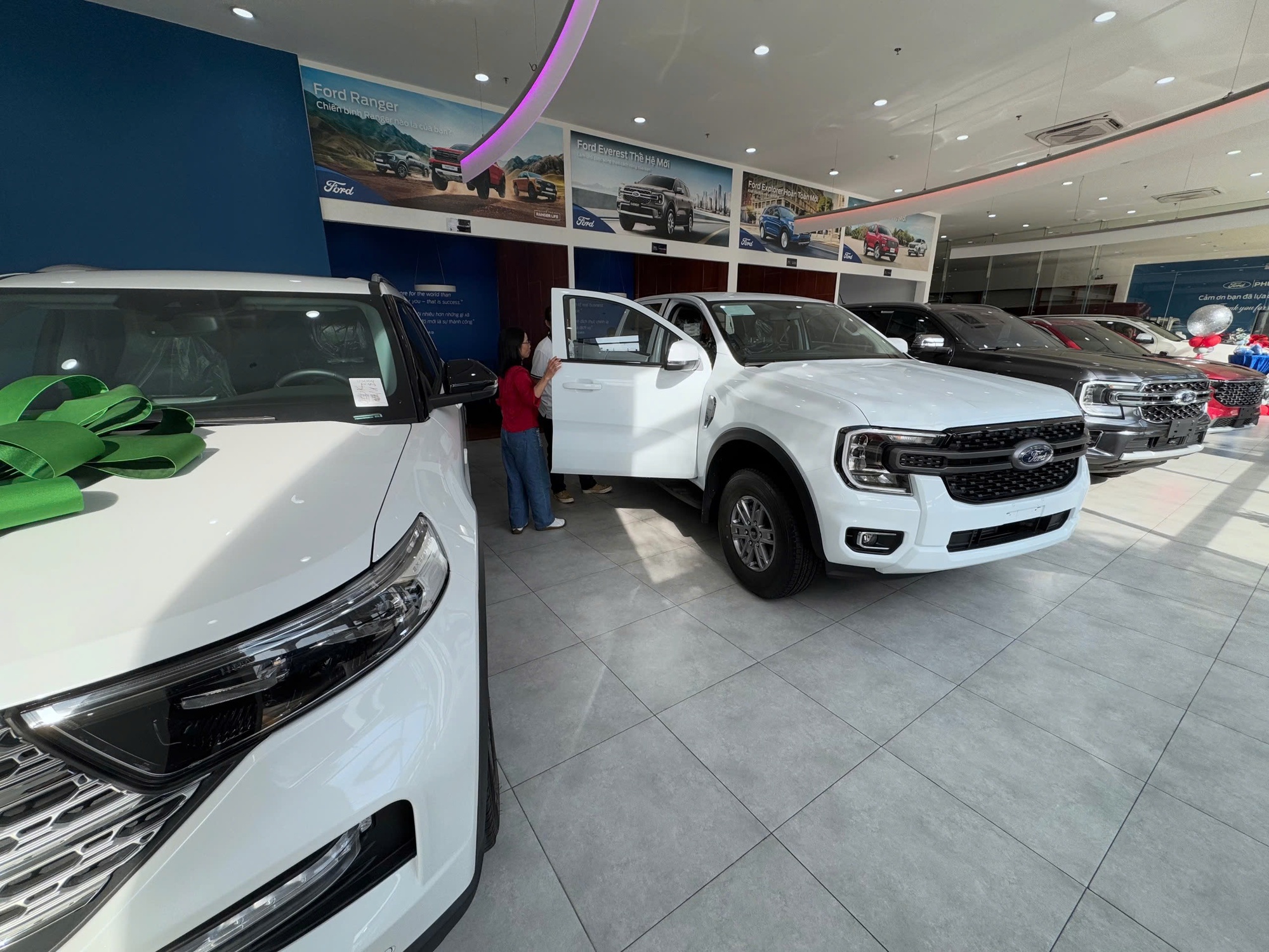 Xe b&aacute;n tải s&ocirc;i động trước s&oacute;ng tăng gi&aacute;- Ảnh 1.