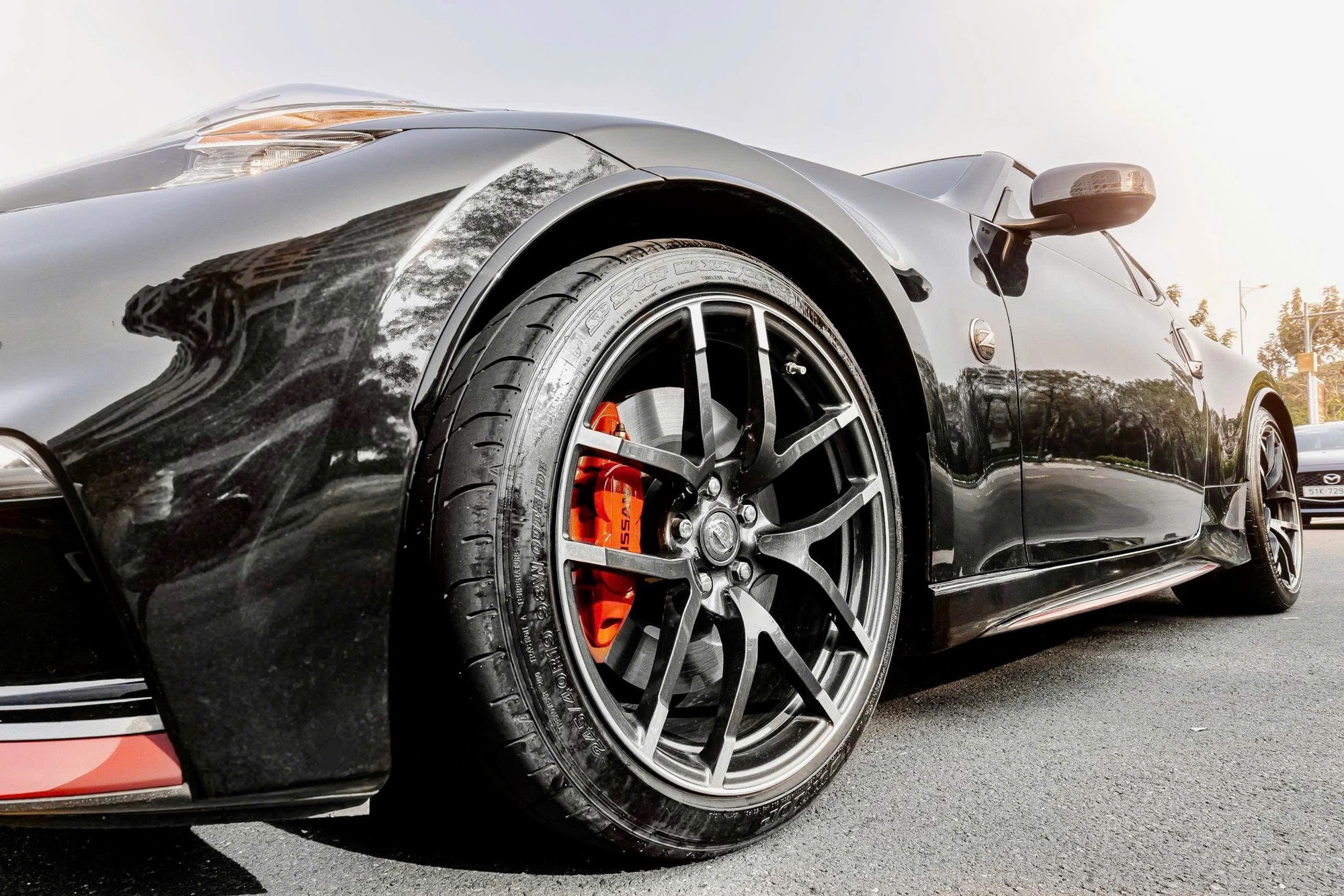 Nissan 370Z Nismo số s&agrave;n duy nhất Việt Nam rao 3,7 tỷ đồng: Đắt hơn RX 350 bản 'base' mua mới, b&ugrave; lại 'xe gần như mới' cho người th&iacute;ch sưu tầm- Ảnh 8.