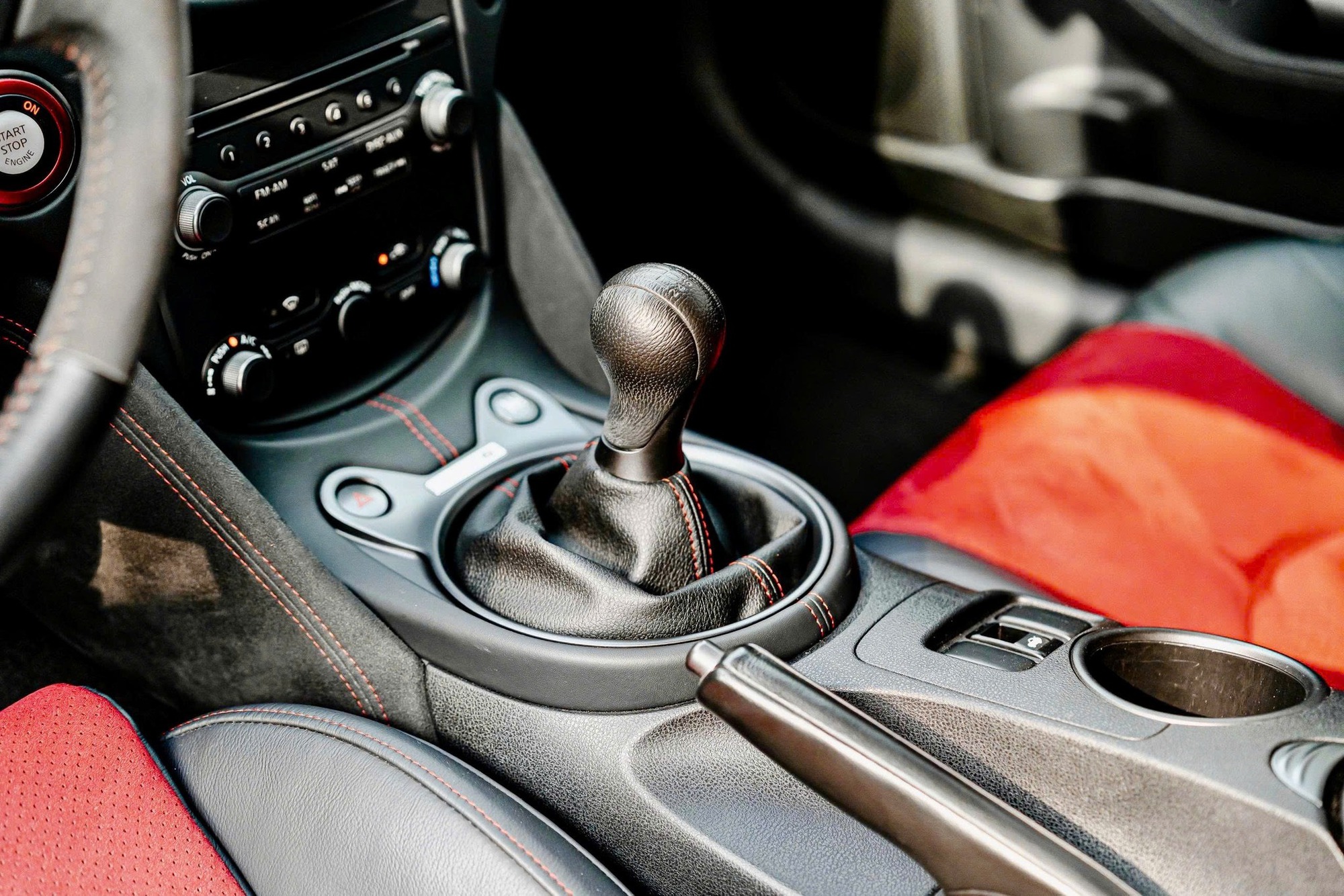 Nissan 370Z Nismo số s&agrave;n duy nhất Việt Nam rao 3,7 tỷ đồng: Đắt hơn RX 350 bản 'base' mua mới, b&ugrave; lại 'xe gần như mới' cho người th&iacute;ch sưu tầm- Ảnh 14.