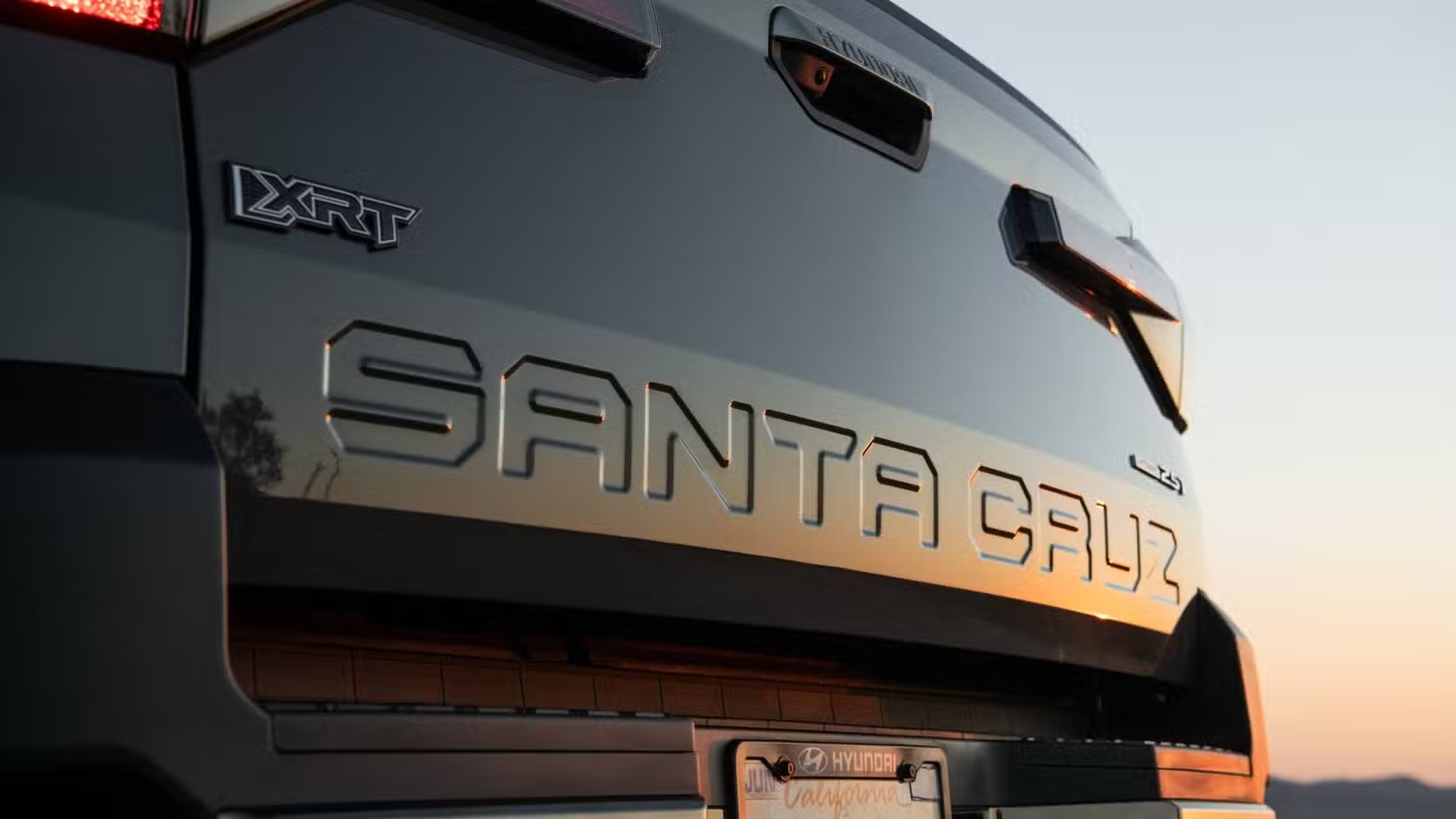 Điều này cho thấy Kia Tasman xuất hiện ở Việt Nam có thể có biến thể độc: Phong cách như Jeep, mui và cửa dễ dàng tháo rời- Ảnh 3. Điều này cho thấy Kia Tasman xuất hiện ở Việt Nam có thể có biến thể độc: Phong cách như Jeep, mui và cửa dễ dàng tháo rời- Ảnh 3.