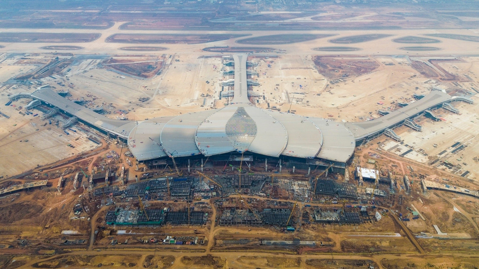 So găng s&acirc;n bay Long Th&agrave;nh với T&acirc;n Sơn Nhất, ga Thủ Thi&ecirc;m v&agrave; ga S&agrave;i G&ograve;n: T&acirc;n binh' cửa ng&otilde; bứt ph&aacute; ngoạn mục- Ảnh 4.