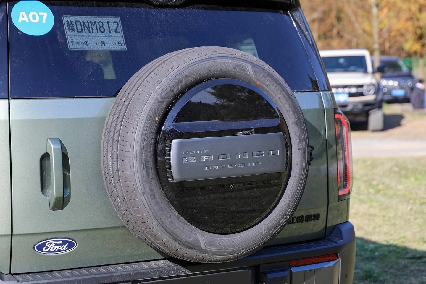 Ford Bronco được đăng k&yacute; tại Việt Nam: C&ugrave;ng cỡ Everest, chung 'gốc' với Territory, pin bản điện đủ chạy H&agrave; Nội - Huế, c&oacute; t&ugrave;y chọn EREV đấu Prado- Ảnh 16.