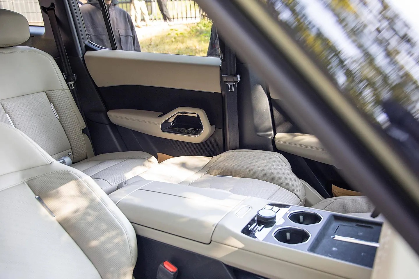 Ford Bronco được đăng k&yacute; tại Việt Nam: C&ugrave;ng cỡ Everest, chung 'gốc' với Territory, pin bản điện đủ chạy H&agrave; Nội - Huế, c&oacute; t&ugrave;y chọn EREV đấu Prado- Ảnh 24.