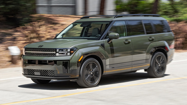 Xe Trung Quốc mất giá nhanh sau vài năm sử dụng, thị trường quốc tế cũng “choáng”- Ảnh 4. Xe Trung Quốc mất giá nhanh sau vài năm sử dụng, thị trường quốc tế cũng “choáng”- Ảnh 4.