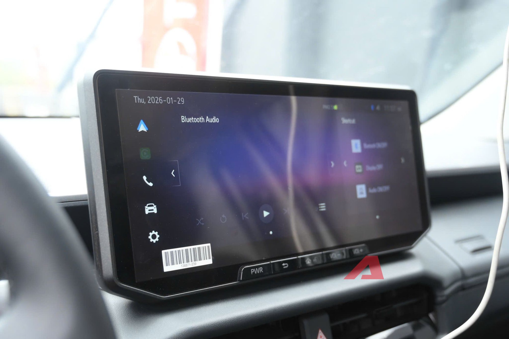 Chi tiết Toyota Hilux bản cao nhất: Gi&aacute; chỉ 903 triệu đồng, đủ ADAS v&agrave; chế độ offroad đấu Ranger Wildtrak- Ảnh 10.