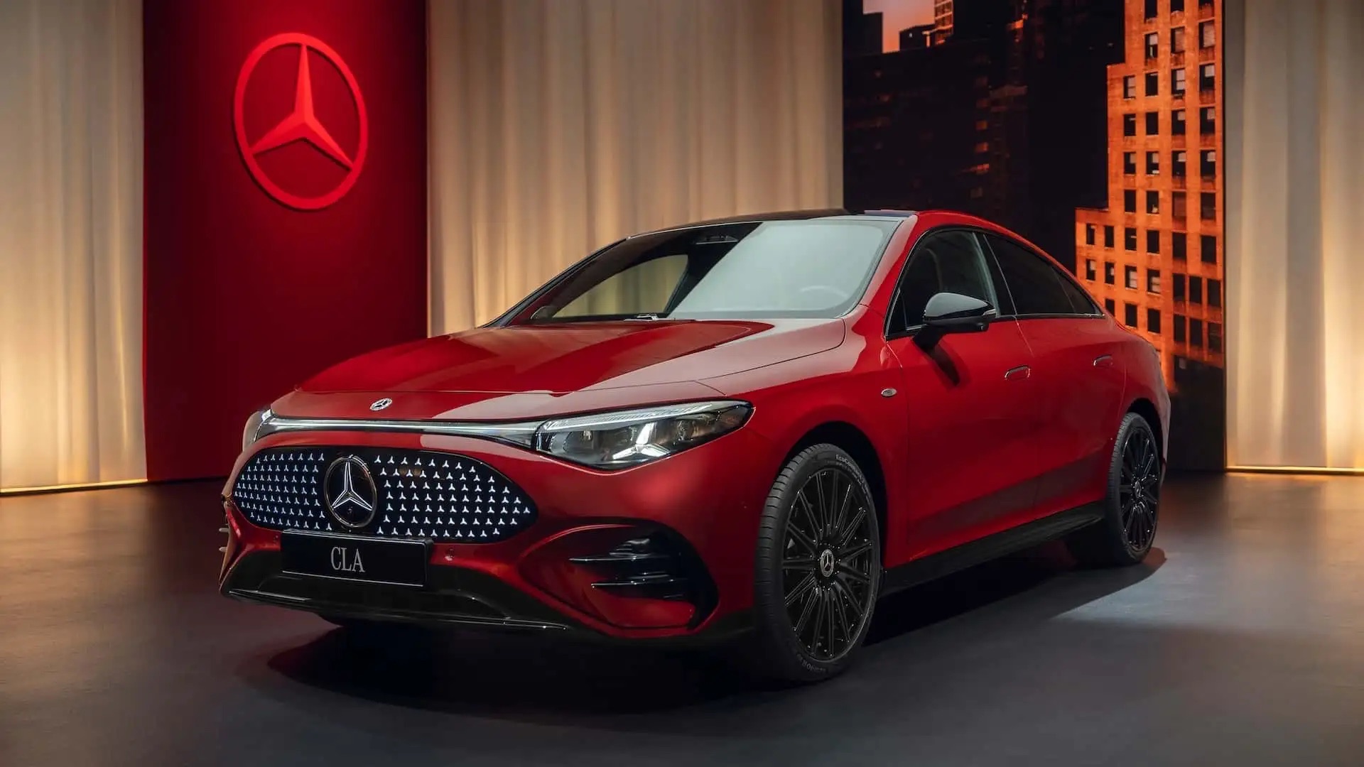 Mercedes-Benz Việt Nam thay &lsquo;tướng&rsquo;, h&eacute; lộ loạt xe mới: CLA 2026 l&agrave; xe điện, đầy b&igrave;nh dư chạy H&agrave; Nội - Đ&agrave; Nẵng, G-Class th&ecirc;m bản &lsquo;dễ chơi&rsquo; hơn- Ảnh 3.