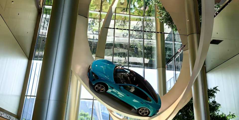 Chuyện thật như đ&ugrave;a: Nhiều người sẵn s&agrave;ng chi h&agrave;ng triệu, tranh gi&agrave;nh chỉ để được xem thứ n&agrave;y của Xiaomi- Ảnh 1.