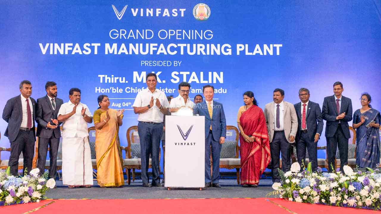 VinFast ‘tham chiến’ một thị trường xe máy khủng trên thế giới bằng nhiều mẫu mới được nghiên cứu, phát triển riêng- Ảnh 3. VinFast ‘tham chiến’ một thị trường xe máy khủng trên thế giới bằng nhiều mẫu mới được nghiên cứu, phát triển riêng- Ảnh 3.