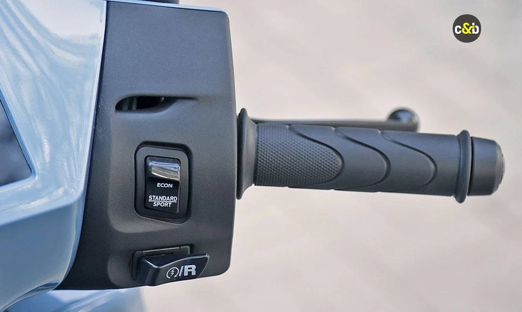 Xe m&aacute;y điện Honda Activa e: d&aacute;ng như Lead, gi&aacute; quy đổi hơn 35 triệu đồng, m&agrave;n h&igrave;nh to, chạy hơn 100km/sạc c&oacute; ra mắt Việt Nam th&aacute;ng n&agrave;y?- Ảnh 17.