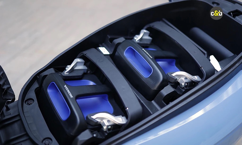 Xe m&aacute;y điện Honda Activa e: d&aacute;ng như Lead, gi&aacute; quy đổi hơn 35 triệu đồng, m&agrave;n h&igrave;nh to, chạy hơn 100km/sạc c&oacute; ra mắt Việt Nam th&aacute;ng n&agrave;y?- Ảnh 6.