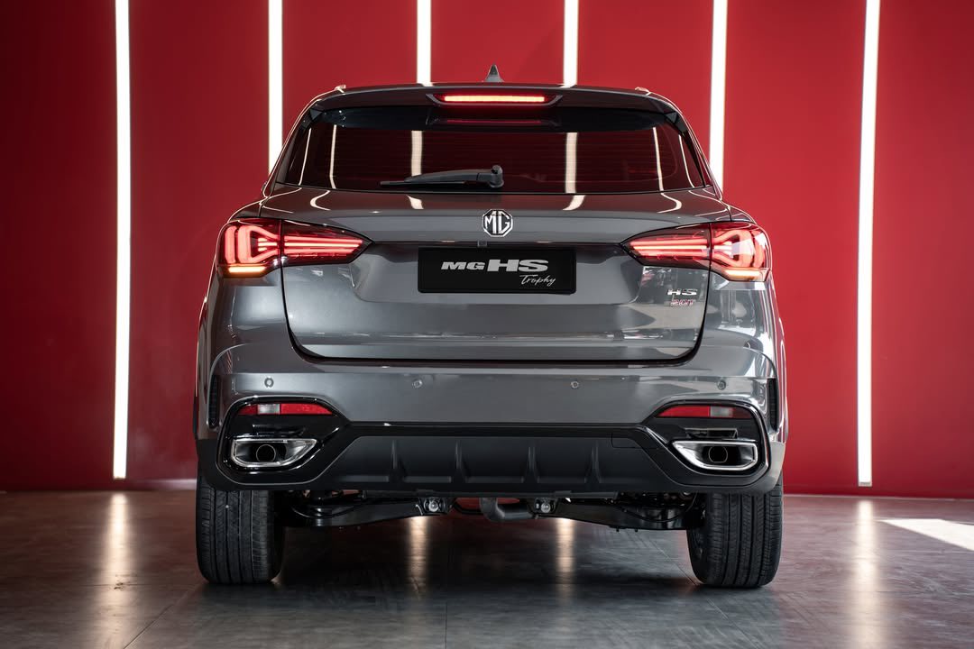 MG HS giảm giá mạnh còn 529 triệu đồng, ‘phá đáy’ phân khúc: Ngang cỡ Tucson nhưng rẻ hơn 200 triệu, cạnh tranh giá cả xe hạng A- Ảnh 4. MG HS giảm giá mạnh còn 529 triệu đồng, ‘phá đáy’ phân khúc: Ngang cỡ Tucson nhưng rẻ hơn 200 triệu, cạnh tranh giá cả xe hạng A- Ảnh 4.