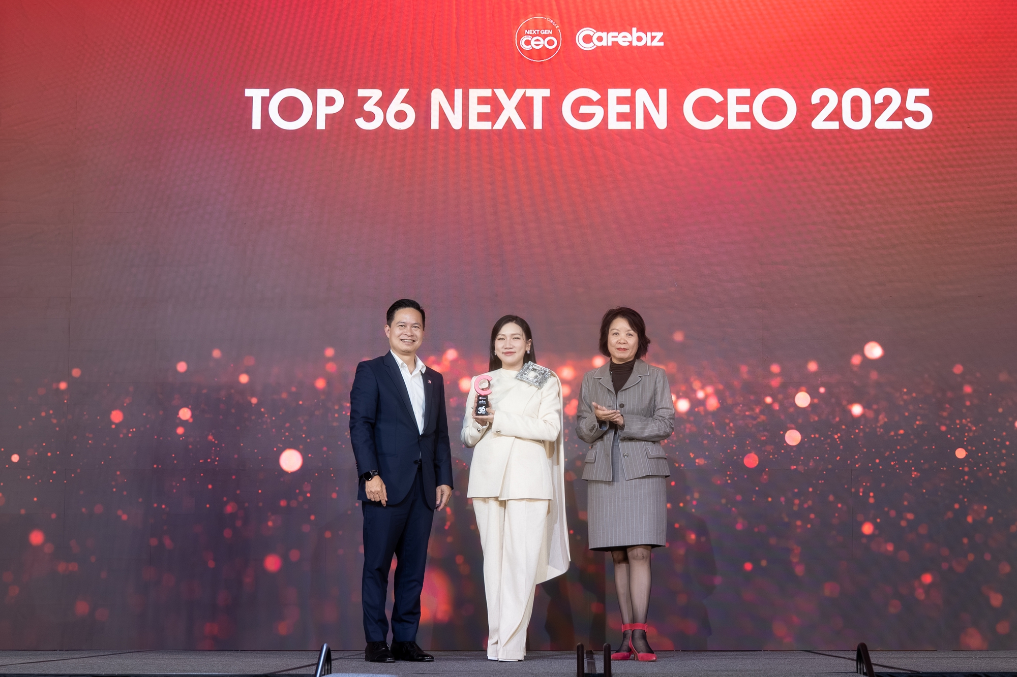 Vinh danh Top 36 Next Gen CEO 2025 khối Công nghệ – Sáng tạo: Chân dung những nhà lãnh đạo dám đổi mới, dám chịu trách nhiệm- Ảnh 7. Vinh danh Top 36 Next Gen CEO 2025 khối Công nghệ – Sáng tạo: Chân dung những nhà lãnh đạo dám đổi mới, dám chịu trách nhiệm- Ảnh 7.