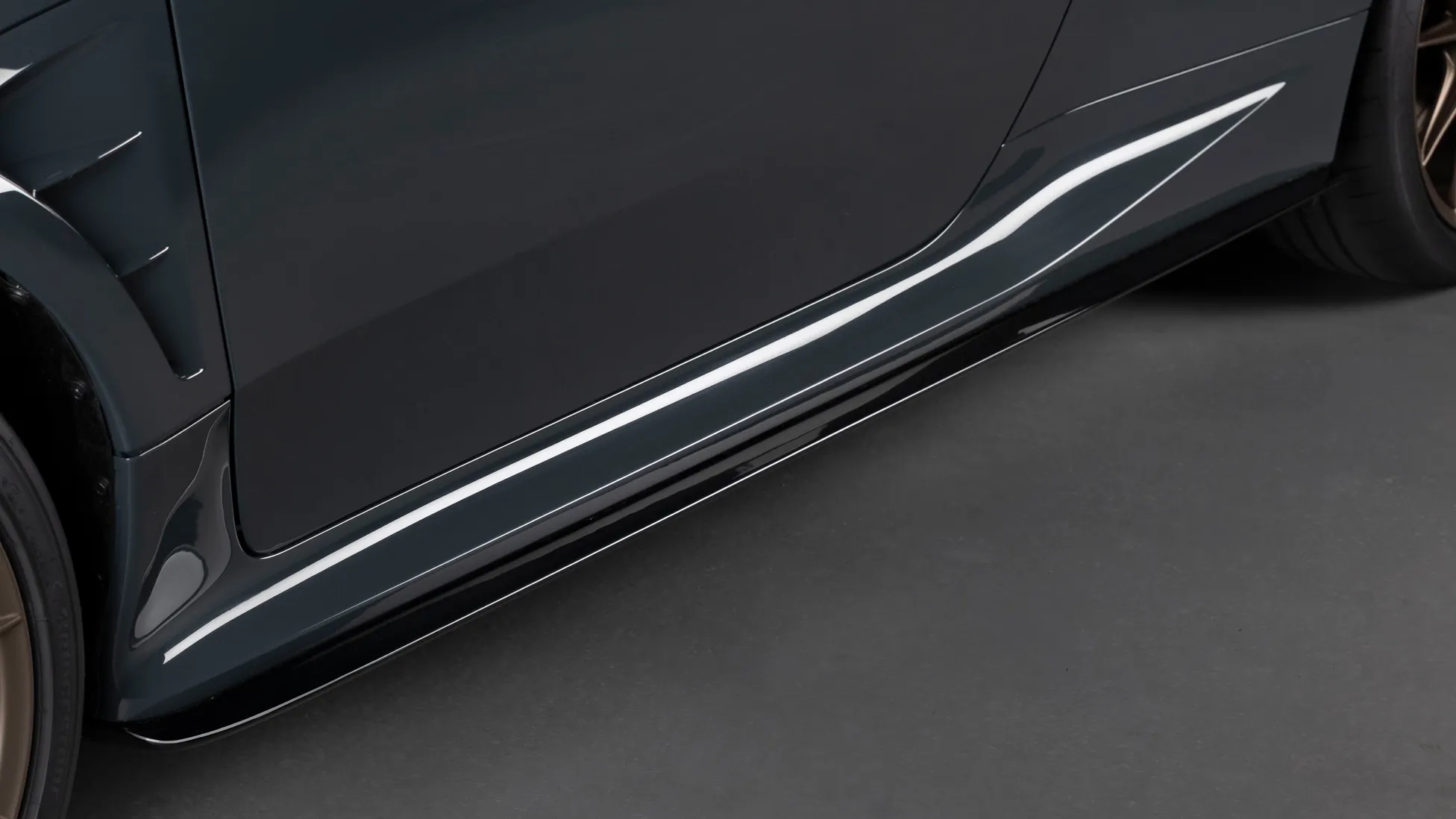 Khi Toyota GR Yaris vẫn chưa đủ, đây sẽ là bản bạn cần cân nhắc: Chỉ 200 chiếc, dát nhiều carbon, tinh chỉnh đặc biệt dành cho đường đua- Ảnh 6.