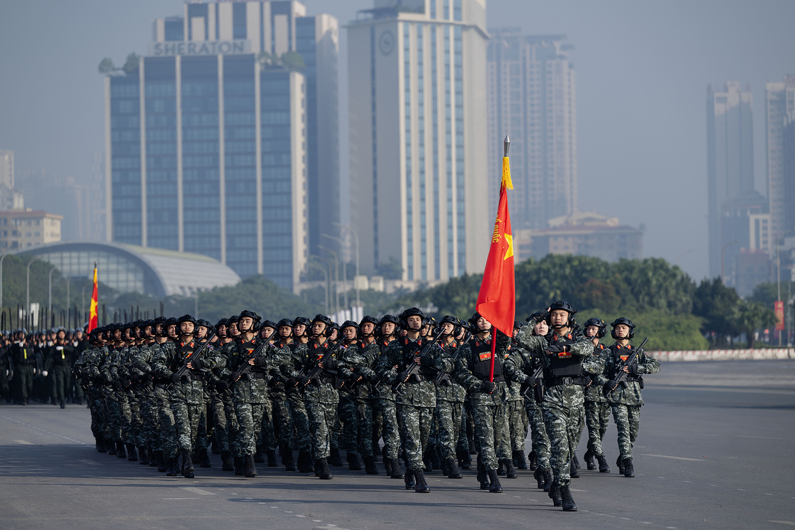 Lực lượng tinh nhuệ cùng dàn khí tài hiện đại diễn tập, sẵn sàng tham gia bảo vệ Đại hội Đảng- Ảnh 13.
