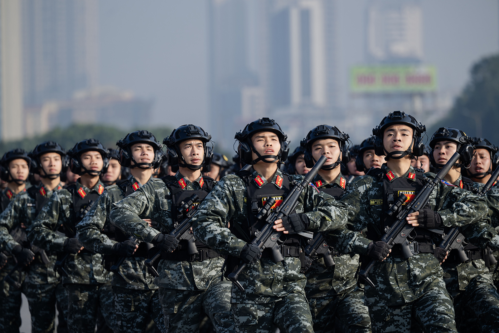 Lực lượng tinh nhuệ cùng dàn khí tài hiện đại diễn tập, sẵn sàng tham gia bảo vệ Đại hội Đảng- Ảnh 14.