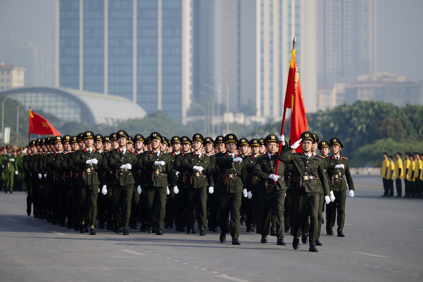 Lực lượng tinh nhuệ cùng dàn khí tài hiện đại diễn tập, sẵn sàng tham gia bảo vệ Đại hội Đảng- Ảnh 4.
