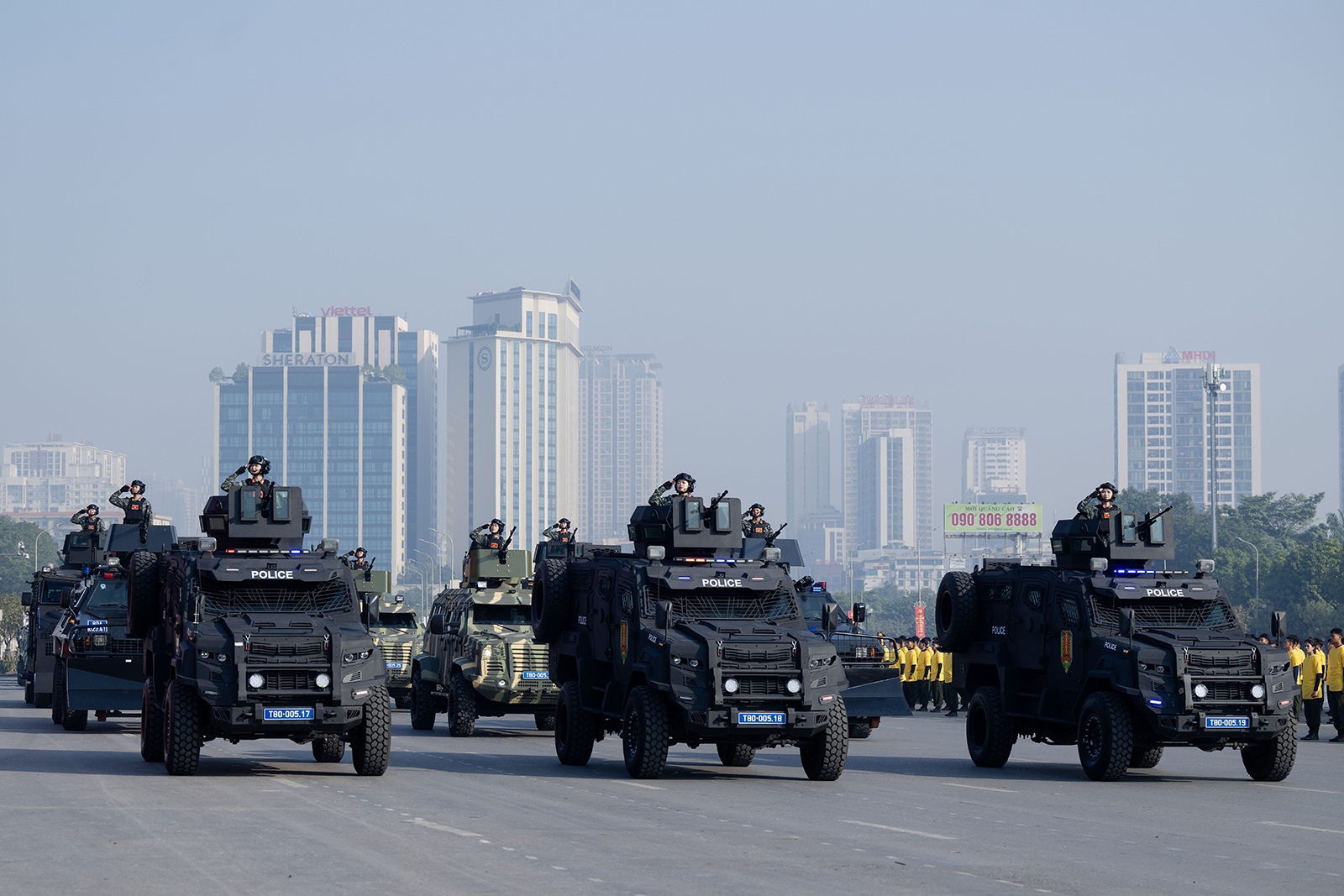 Lực lượng tinh nhuệ cùng dàn khí tài hiện đại diễn tập, sẵn sàng tham gia bảo vệ Đại hội Đảng- Ảnh 20.