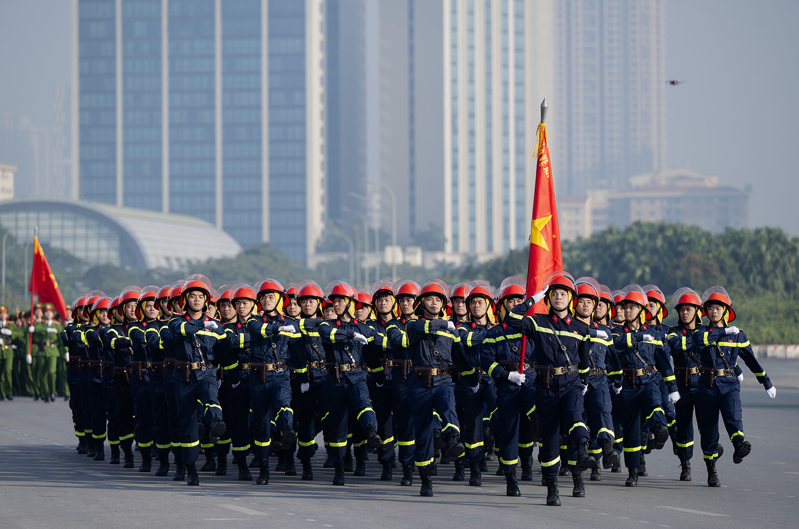 Lực lượng tinh nhuệ cùng dàn khí tài hiện đại diễn tập, sẵn sàng tham gia bảo vệ Đại hội Đảng- Ảnh 10.
