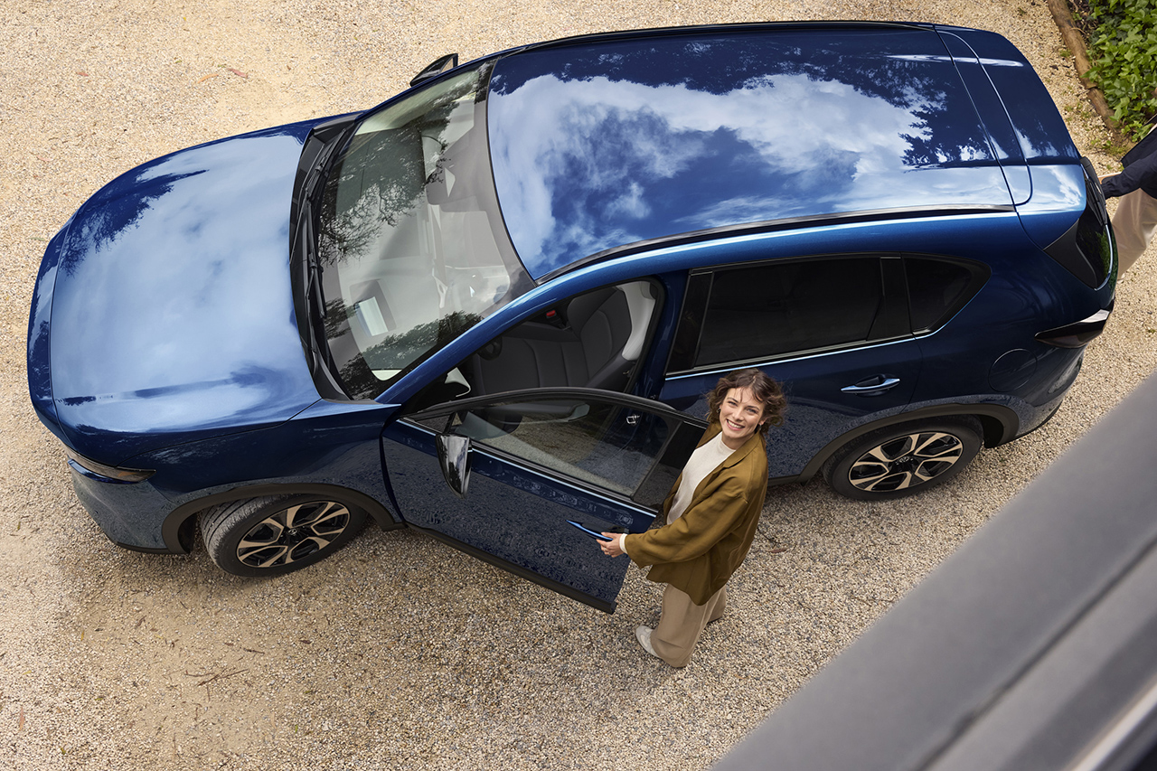 Mazda c&oacute; m&agrave;u sơn mới: Đẹp đến mức được đặt cạnh m&agrave;u đỏ Soul Red Crystal nhiều người Việt th&iacute;ch- Ảnh 2.