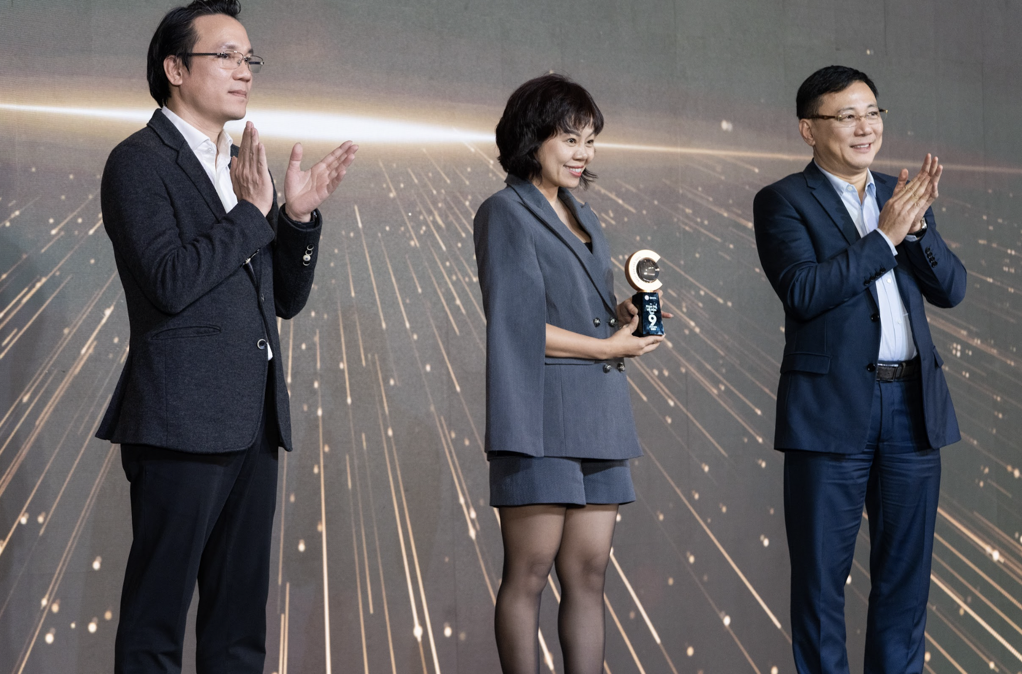 Vinh danh Top 36 Next Gen CEO 2025 khối Công nghệ – Sáng tạo: Chân dung những nhà lãnh đạo dám đổi mới, dám chịu trách nhiệm- Ảnh 2. Vinh danh Top 36 Next Gen CEO 2025 khối Công nghệ – Sáng tạo: Chân dung những nhà lãnh đạo dám đổi mới, dám chịu trách nhiệm- Ảnh 2.