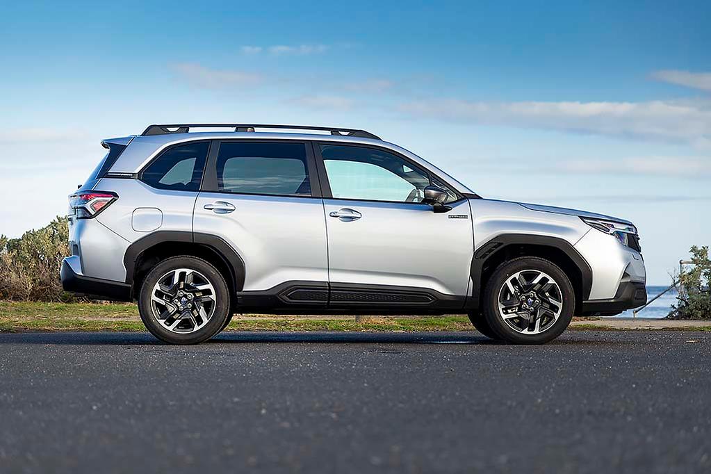 Subaru Forester hybrid bị triệu hồi v&igrave; lỗi li&ecirc;n quan hộp số: Số P c&oacute; thể kh&ocirc;ng hoạt động khiến xe tự di chuyển khi đang đỗ - Ảnh 3.