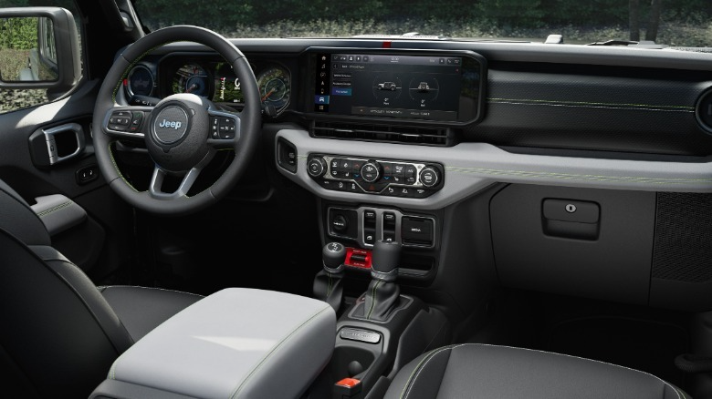 Jeep Wrangler Switchback ra mắt: Ngoại h&igrave;nh kh&ocirc;ng đụng h&agrave;ng, d&ugrave;ng m&aacute;y V6 mạnh gần 300 m&atilde; lực - Ảnh 2.