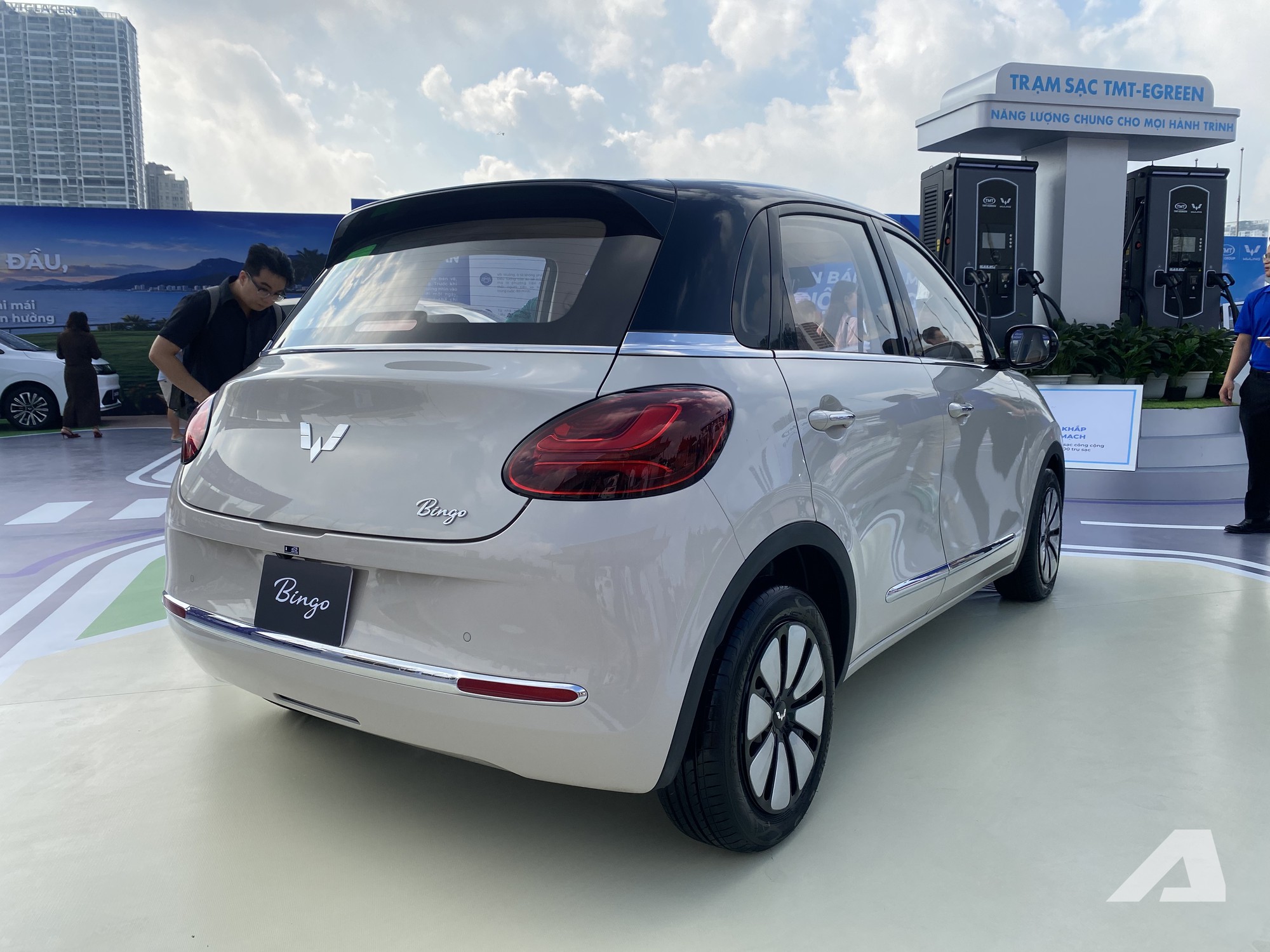 Wuling Bingo 2026 ra mắt Việt Nam với gi&aacute; thực tế từ 387 triệu đồng, cần số như Mercedes nhưng đ&acirc;y mới l&agrave; thay đổi quan trọn - Ảnh 14.