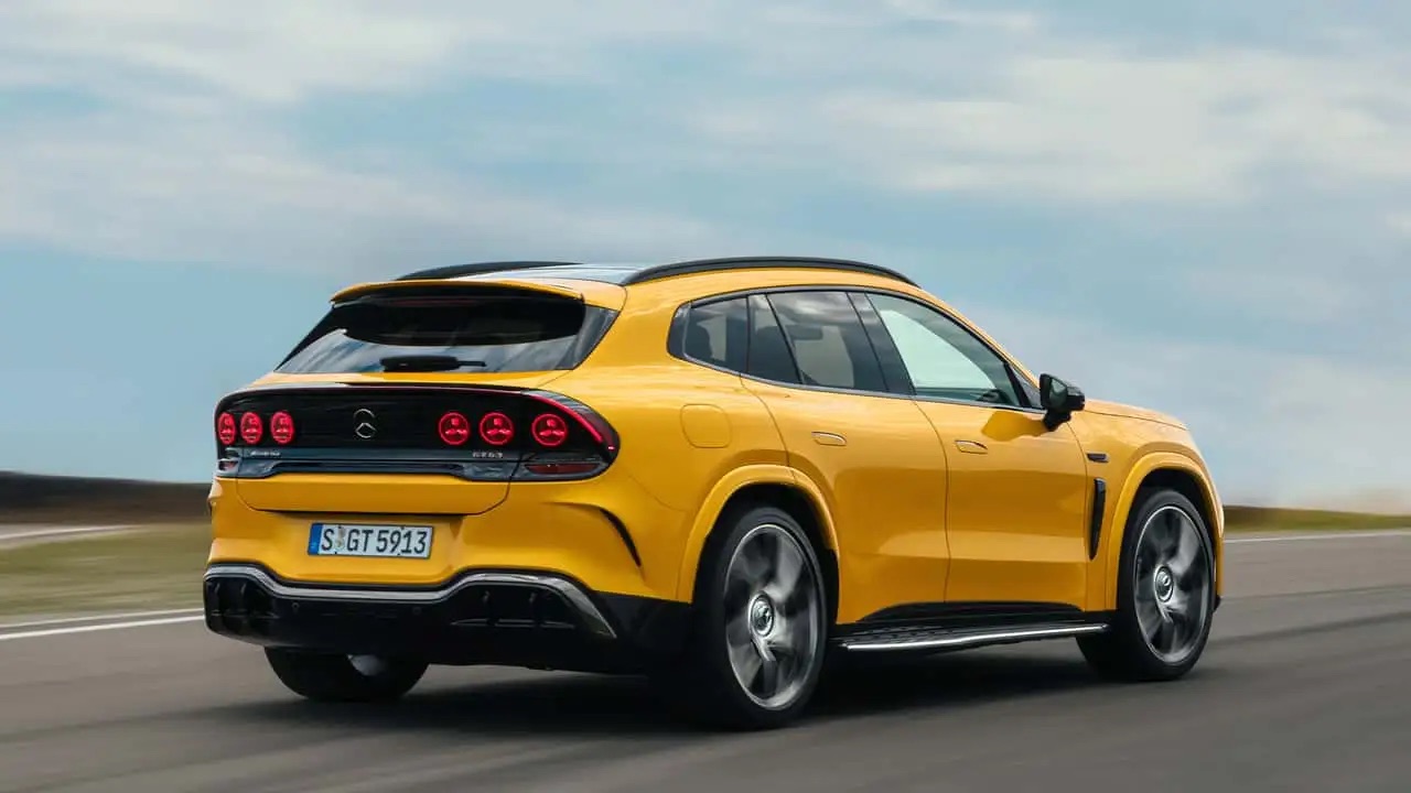 Mercedes-AMG GT SUV 2028 ra mắt: SUV thuần điện gần 1.200 m&atilde; lực, sạc 10 ph&uacute;t đi th&ecirc;m 454 km - Ảnh 2.