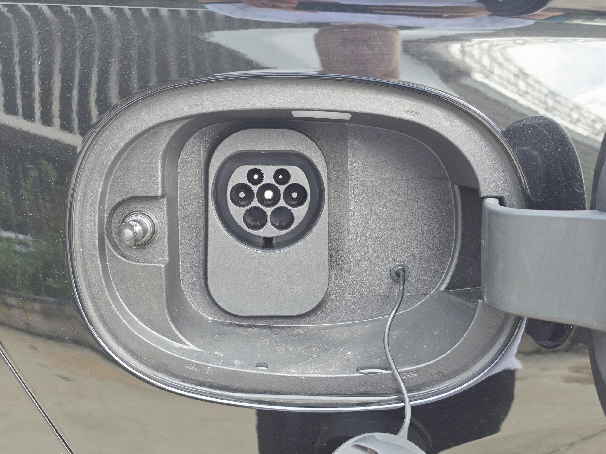 Chi tiết BYD Sealion 5 DM-i bản ti&ecirc;u chuẩn: Thiếu ADAS, kh&ocirc;ng sạc nhanh, b&ugrave; lại bằng mức gi&aacute; tiệm cận SUV B - Ảnh 13.