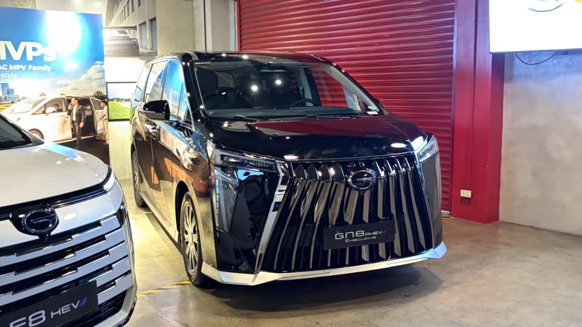 GAC Việt Nam sắp tung bộ đôi xe PHEV mới: S7 đấu Santa Fe, M8 PHEV tạo thế cờ mới phân khúc MPV - Ảnh 2.