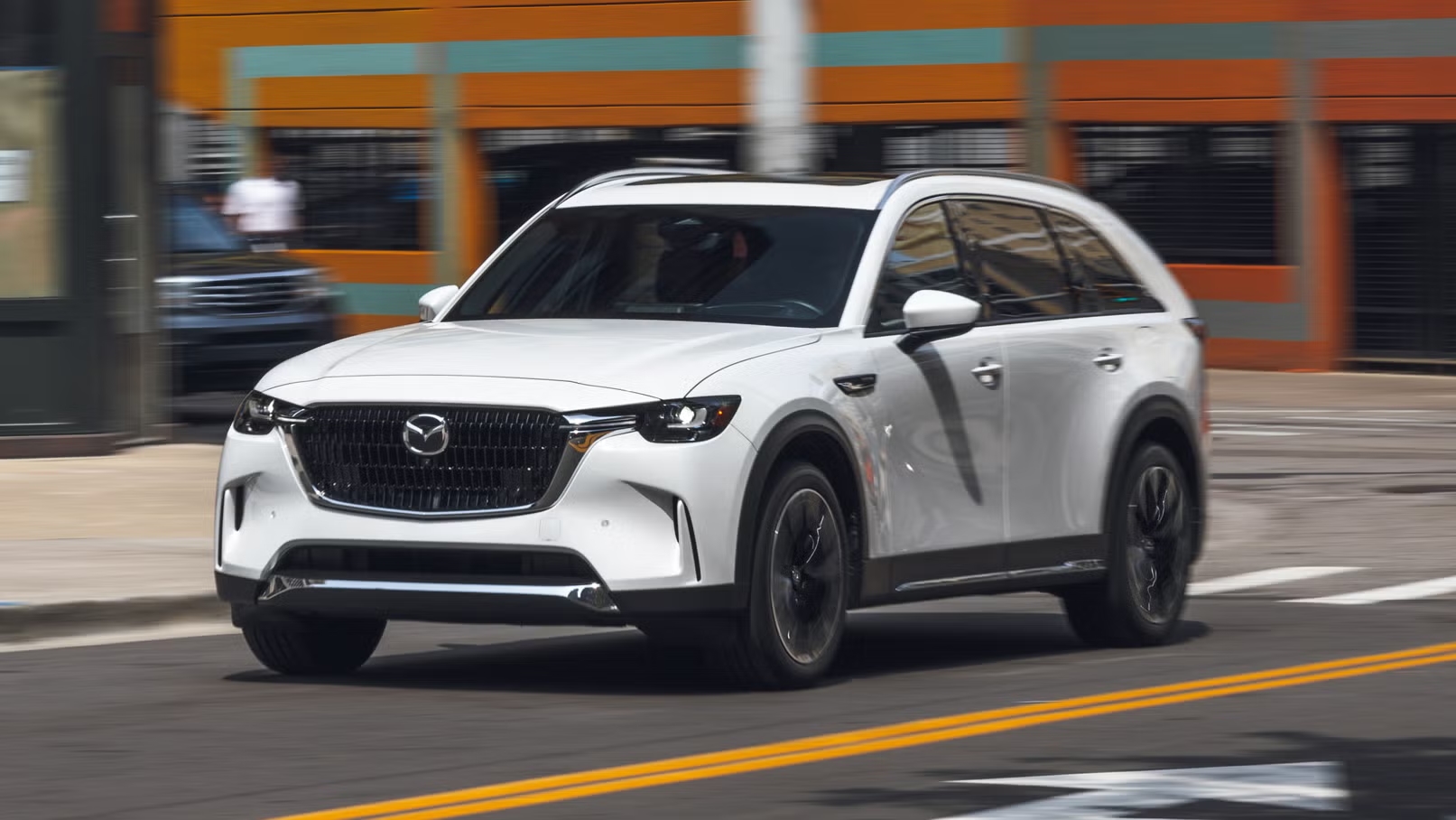 Mazda CX-70 b&iacute;t cửa về Việt Nam, đ&acirc;y l&agrave; l&yacute; do - Ảnh 2.