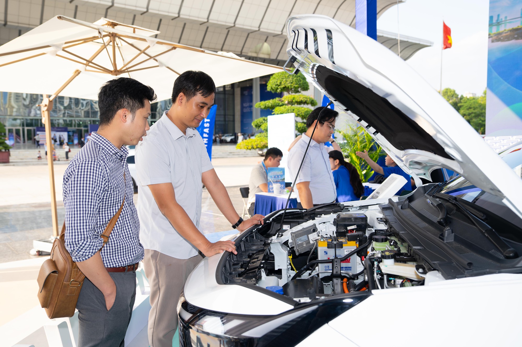 To&agrave;n cảnh Gala Car Choice Awards 2026: Kỷ nguy&ecirc;n xe xanh v&agrave; những &lsquo;địa chấn&rsquo; mới - Ảnh 2.