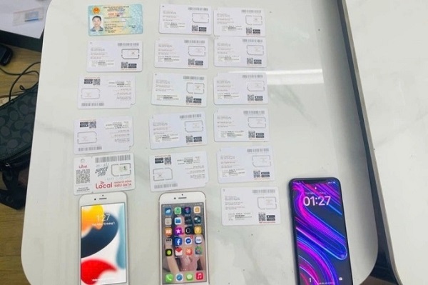 Giả mạo nh&agrave; xe b&aacute;n v&eacute; Tết, chiếm đoạt hơn 200 triệu đồng của h&agrave;ng trăm người- Ảnh 2.