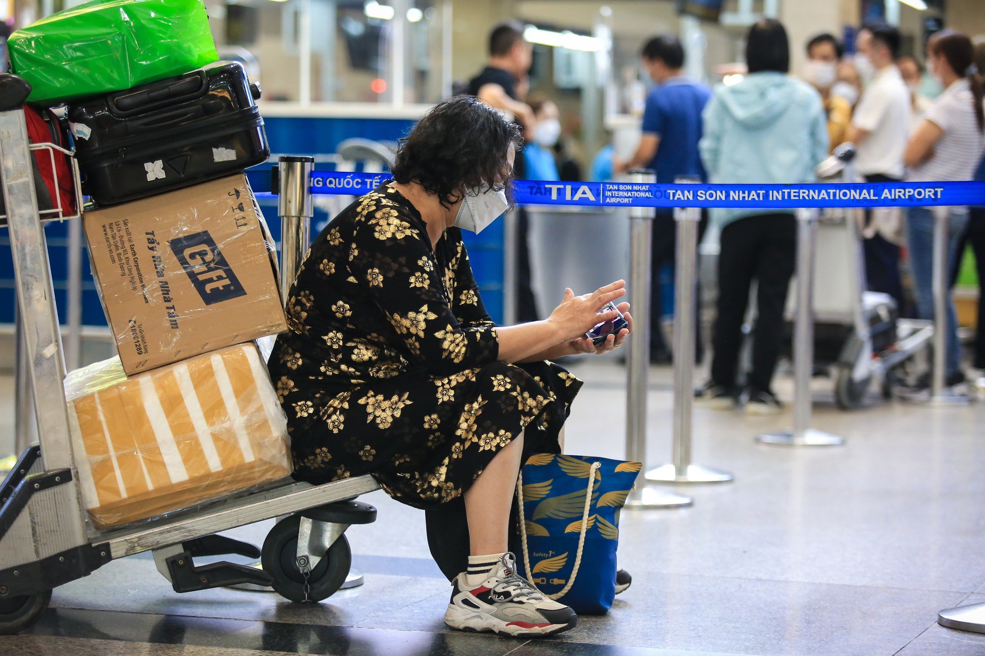 Mới nhất: Hành khách đi máy bay bị delay từ 2 tiếng trở lên sẽ được hưởng loạt đặc quyền này- Ảnh 2. Mới nhất: Hành khách đi máy bay bị delay từ 2 tiếng trở lên sẽ được hưởng loạt đặc quyền này- Ảnh 2.