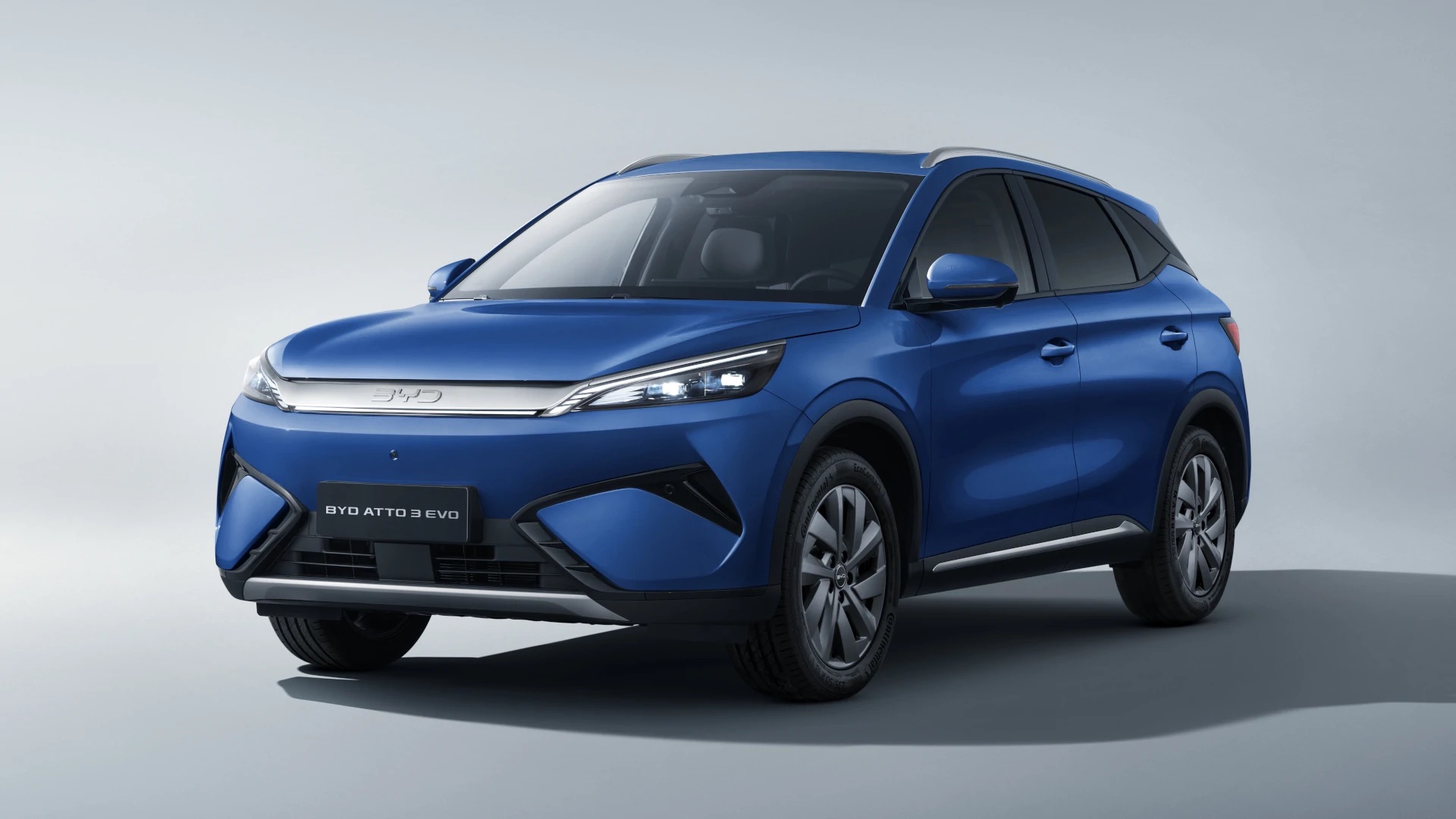 BYD Atto 3 có thêm phiên bản mới: Thiết kế thay đổi nhẹ, chuyển từ cầu trước thành cầu sau- Ảnh 1. BYD Atto 3 có thêm phiên bản mới: Thiết kế thay đổi nhẹ, chuyển từ cầu trước thành cầu sau- Ảnh 1.