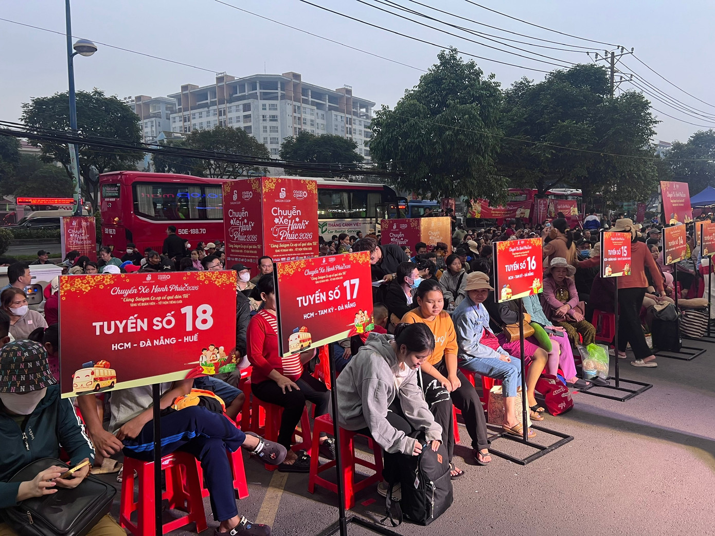 'Chuyến bay 0 đồng' đưa gần 600 lao động ngh&egrave;o về qu&ecirc; đ&oacute;n Tết- Ảnh 8.