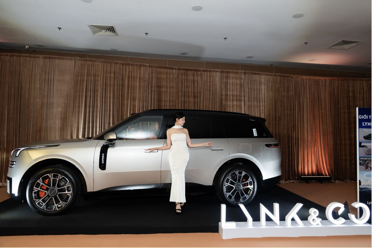 Lynk & Co đồng h&agrave;nh c&ugrave;ng WeChoice Awards 2025: T&ocirc;n vinh những h&agrave;nh tr&igrave;nh bứt ph&aacute; của cộng đồng Việt- Ảnh 1.