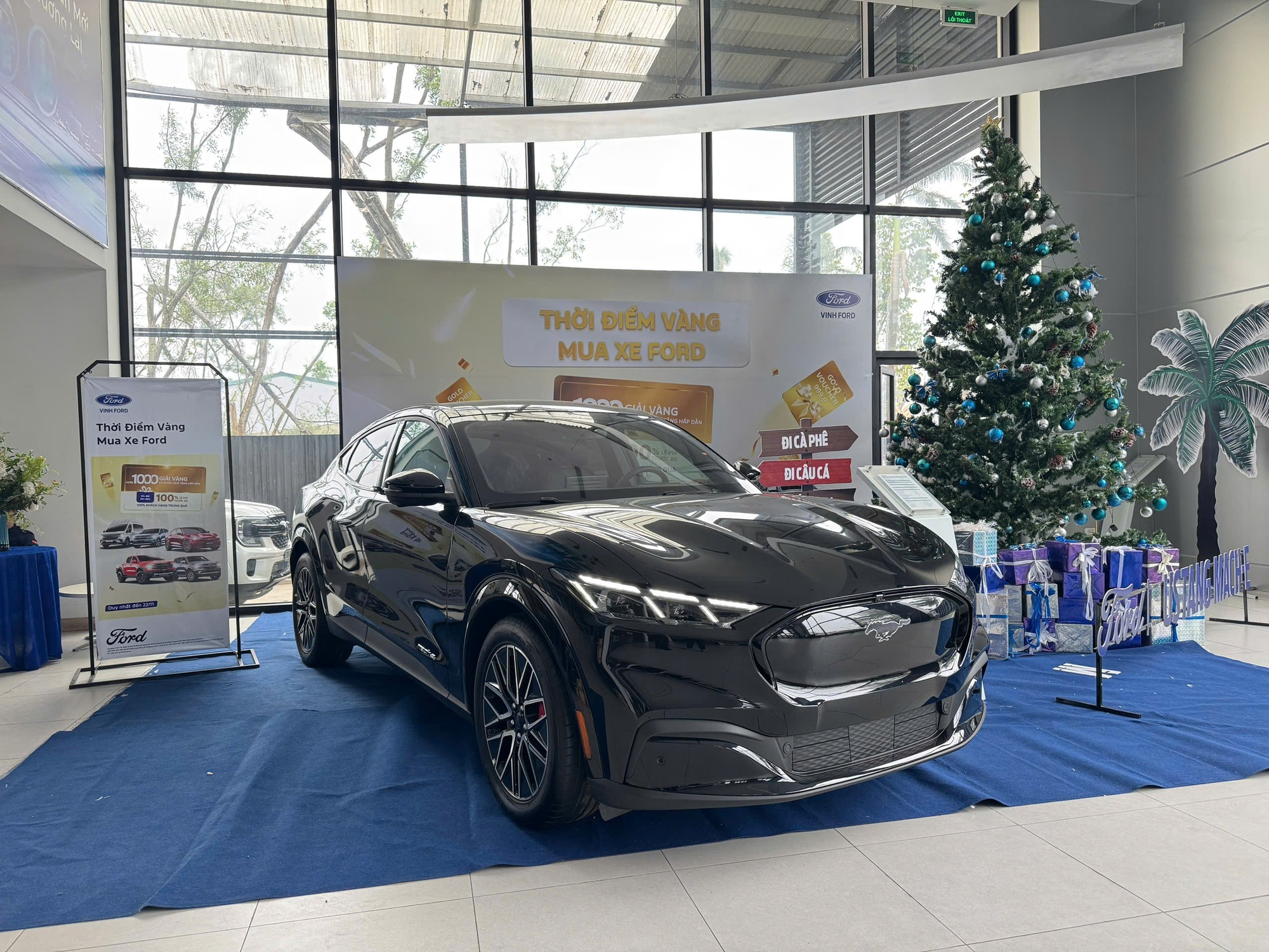 Destinator, CX-5, Limo Green, Hilux hay Golf: Mỗi KOL chọn một &lsquo;Xe của năm Ất Tỵ&rsquo; cho ri&ecirc;ng m&igrave;nh- Ảnh 1.